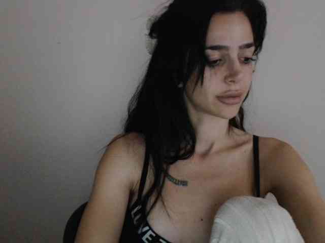 Gloriyapg webcam