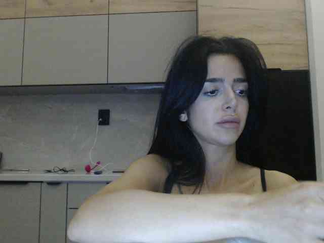 Model: Gloriyapg