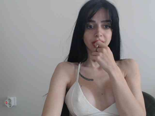 Gloriyapg webcam