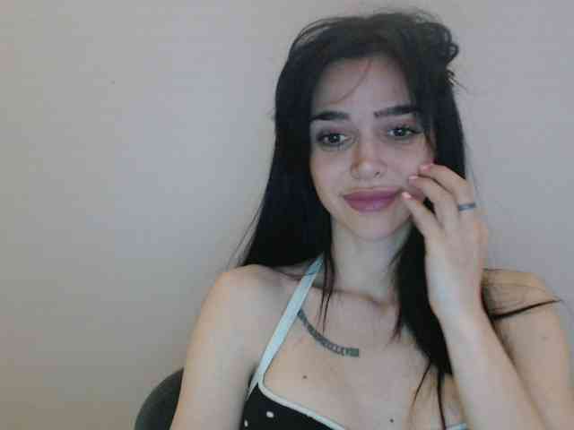 Gloriyapg webcam