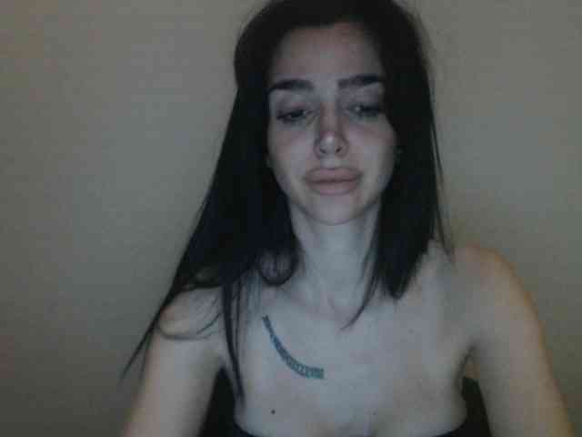 Gloriyapg webcam