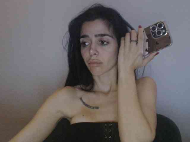 Gloriyapg webcam
