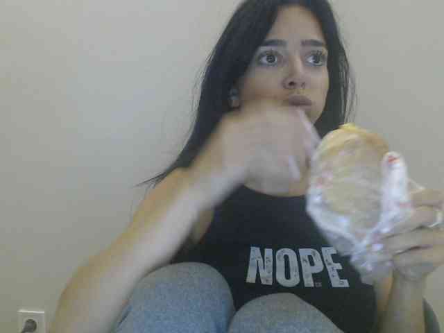 Gloriyapg webcam