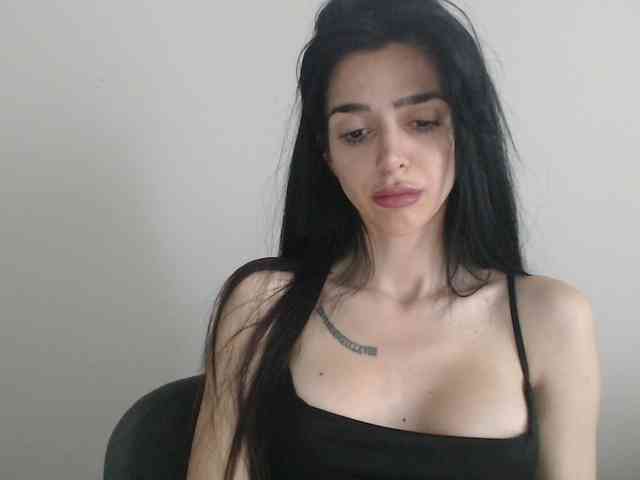 Gloriyapg webcam