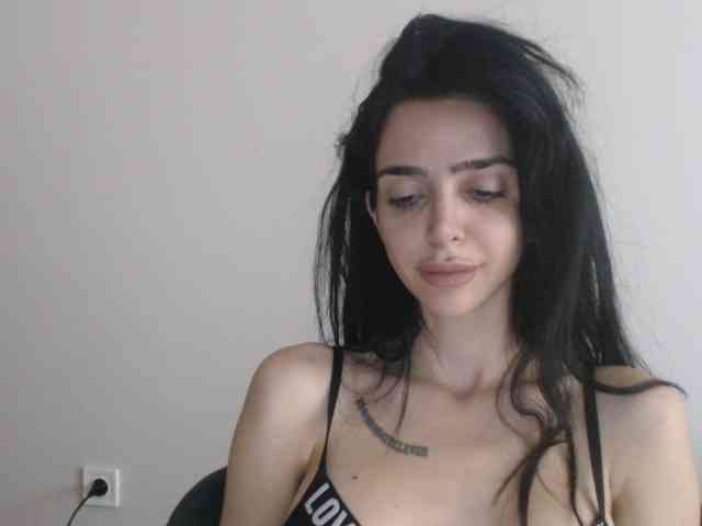 Gloriyapg webcam