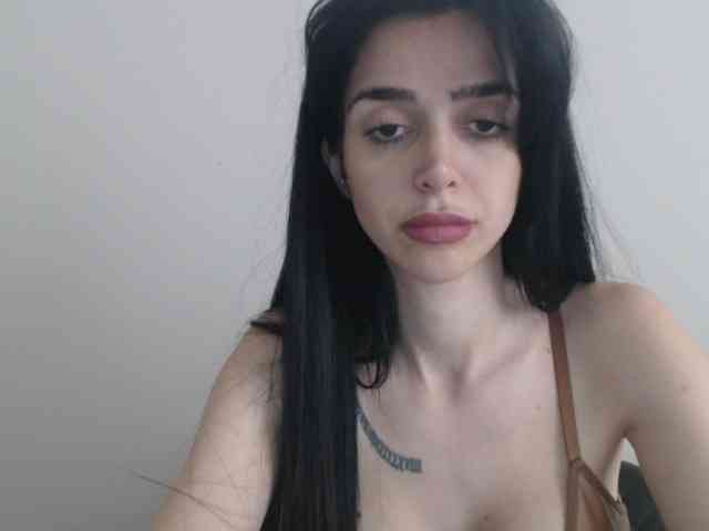 Gloriyapg webcam