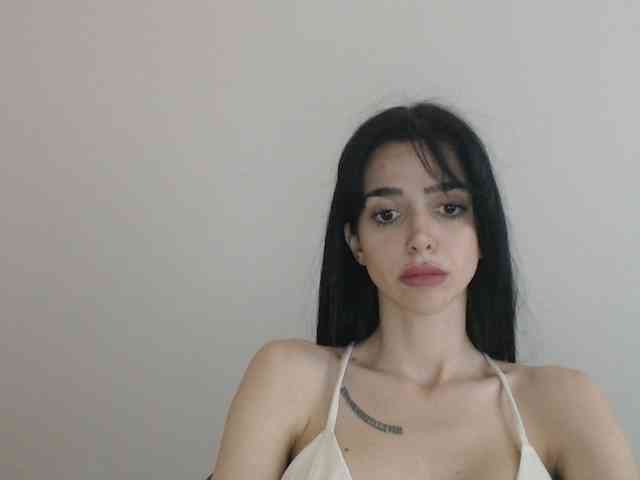 Gloriyapg webcam