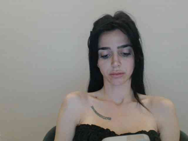 Gloriyapg webcam