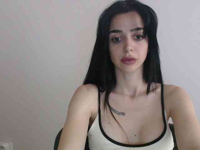 Gloriyapg webcam