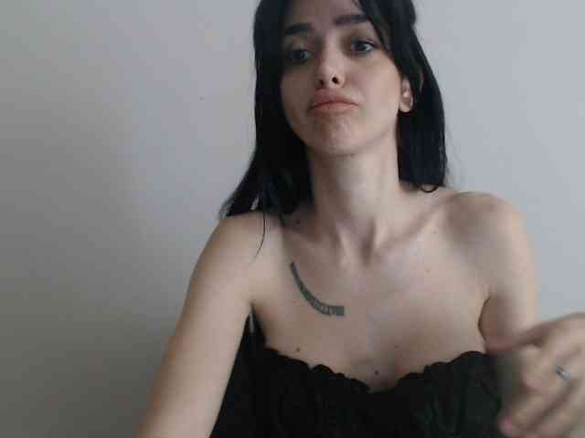 Gloriyapg webcam