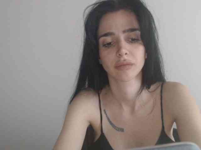 Gloriyapg webcam