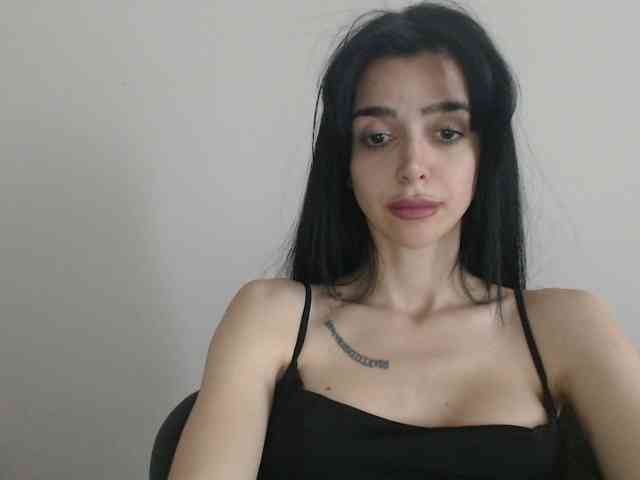Gloriyapg webcam