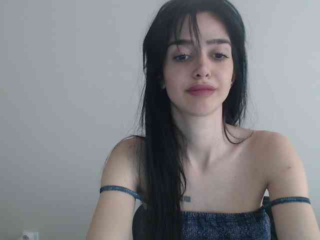 Gloriyapg webcam