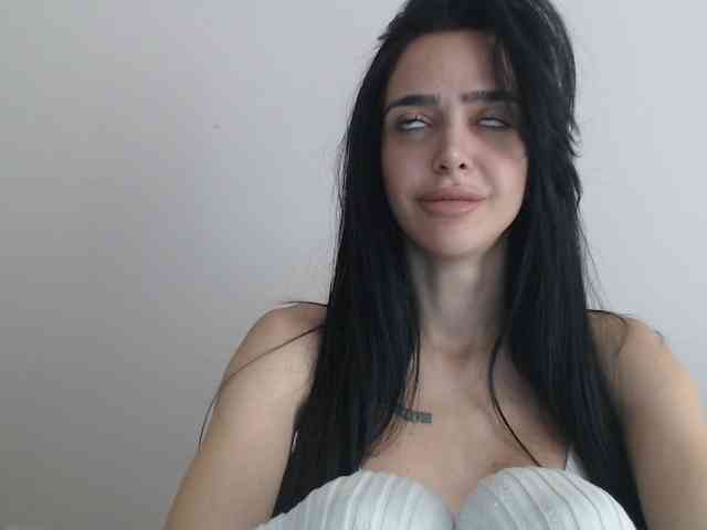 Gloriyapg webcam