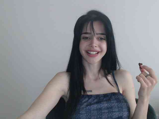 Gloriyapg webcam
