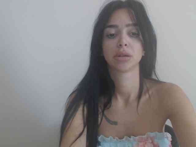 Gloriyapg webcam