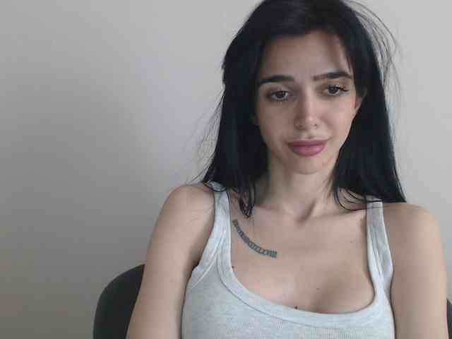 Gloriyapg webcam