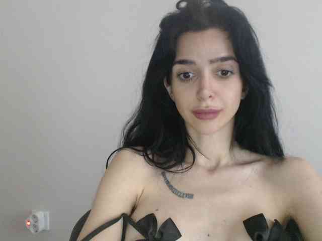Gloriyapg webcam
