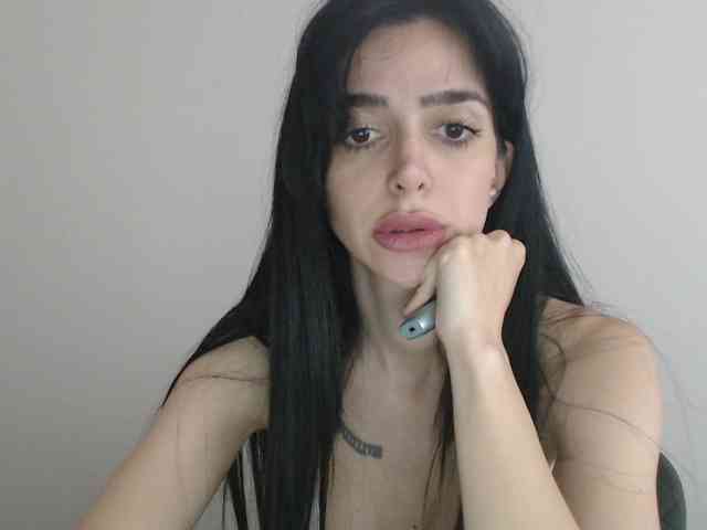 Gloriyapg webcam