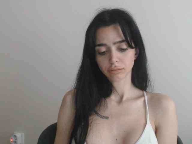 Gloriyapg webcam