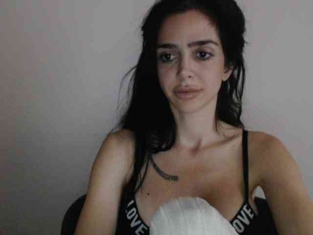 Gloriyapg webcam