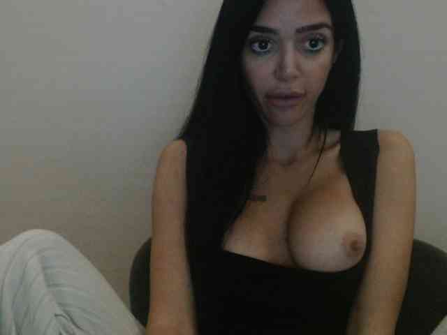 Gloriyapg webcam