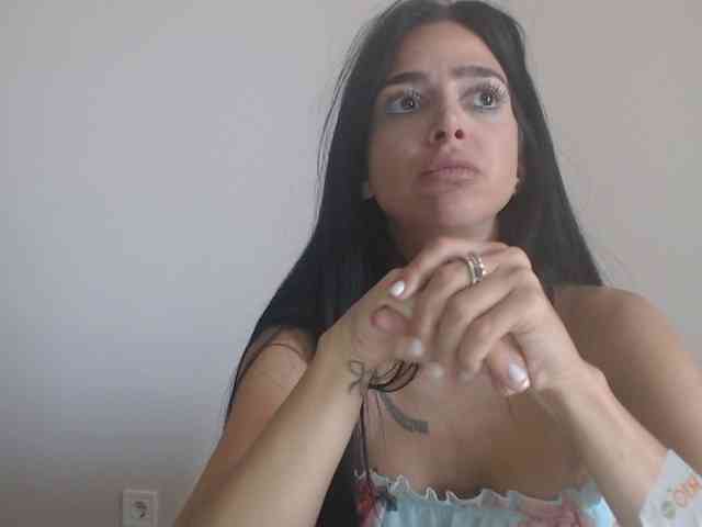 Gloriyapg webcam