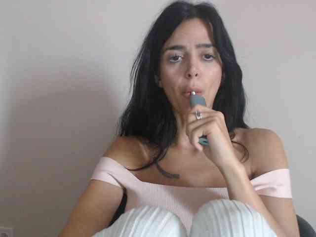Gloriyapg webcam