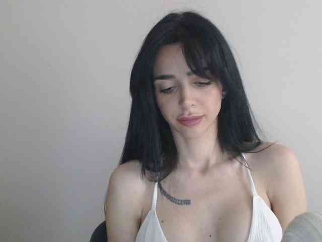 Gloriyapg Live Webcam on BongaCams