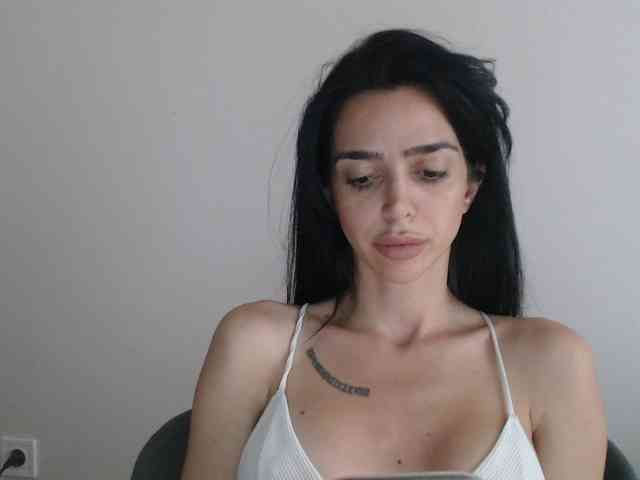 Gloriyapg webcam