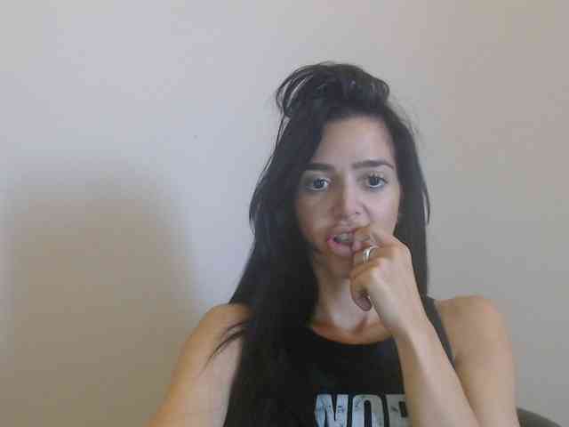 Gloriyapg webcam