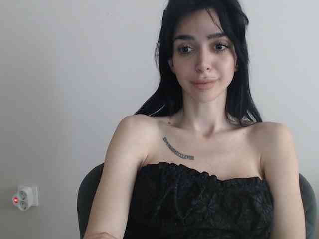 Gloriyapg webcam