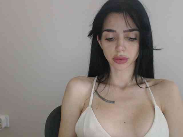 Gloriyapg webcam