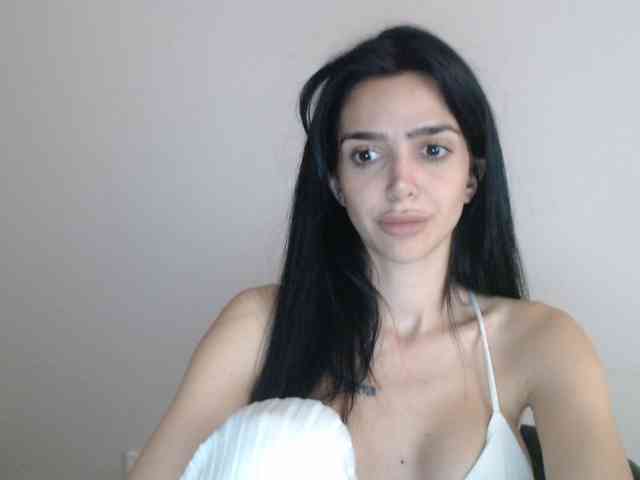 Gloriyapg webcam