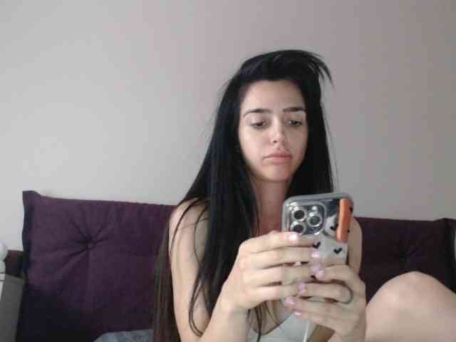 Gloriyapg webcam
