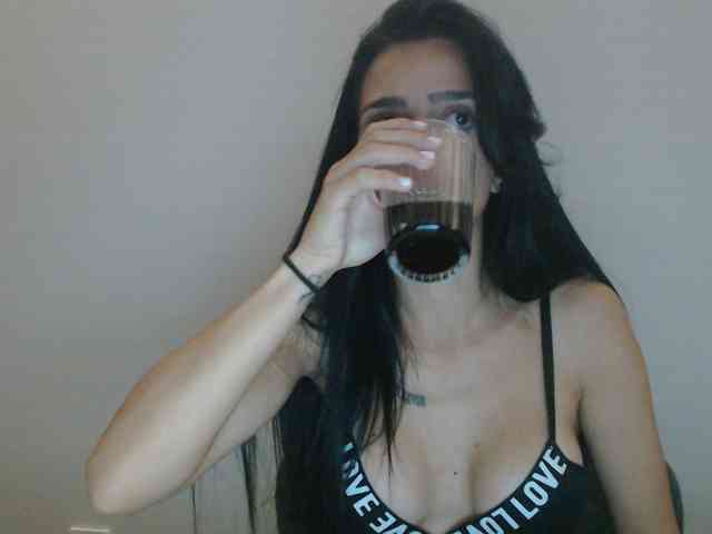 Gloriyapg webcam