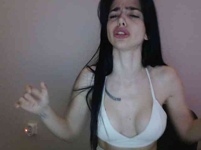 Gloriyapg webcam