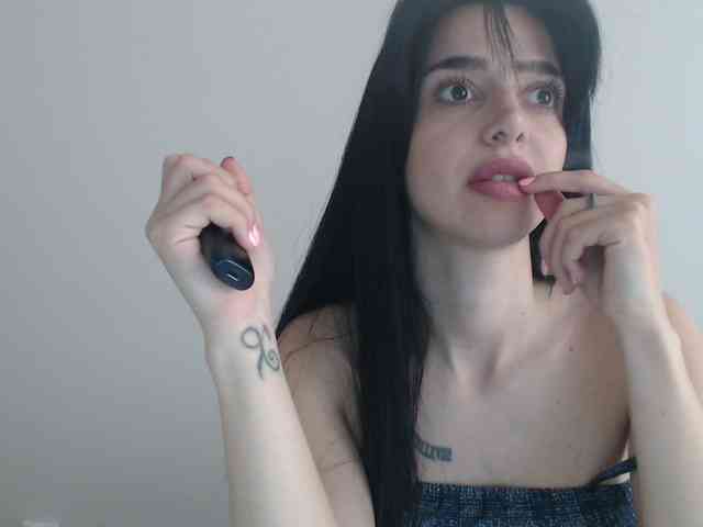 Gloriyapg webcam