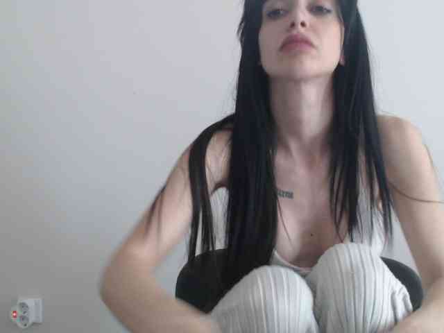 Gloriyapg webcam