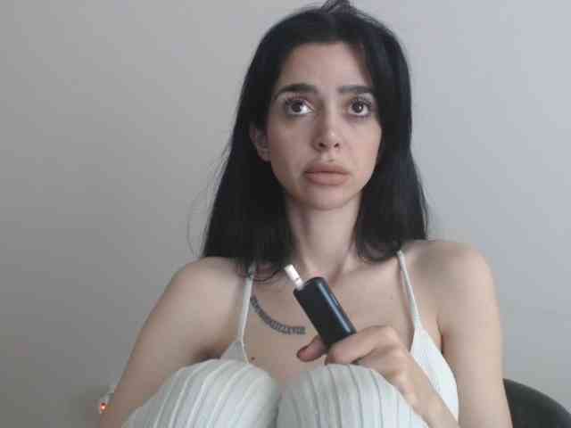 Gloriyapg webcam