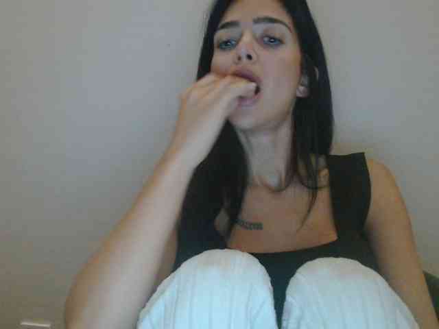 Gloriyapg webcam