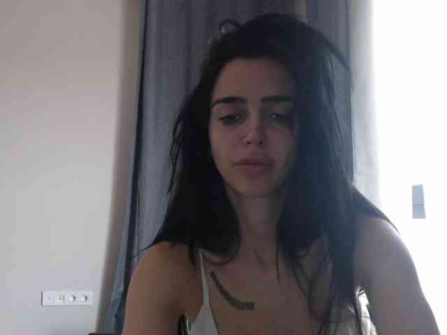 Gloriyapg webcam