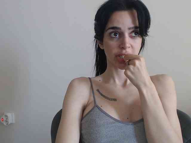 Gloriyapg webcam