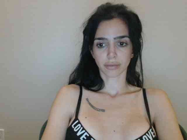 Gloriyapg webcam
