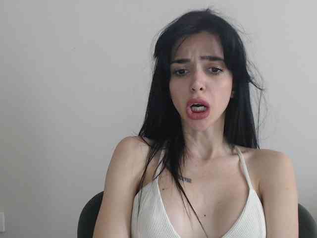 Gloriyapg webcam