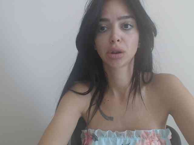 Gloriyapg webcam