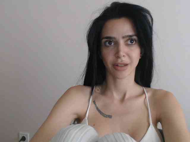 Gloriyapg webcam