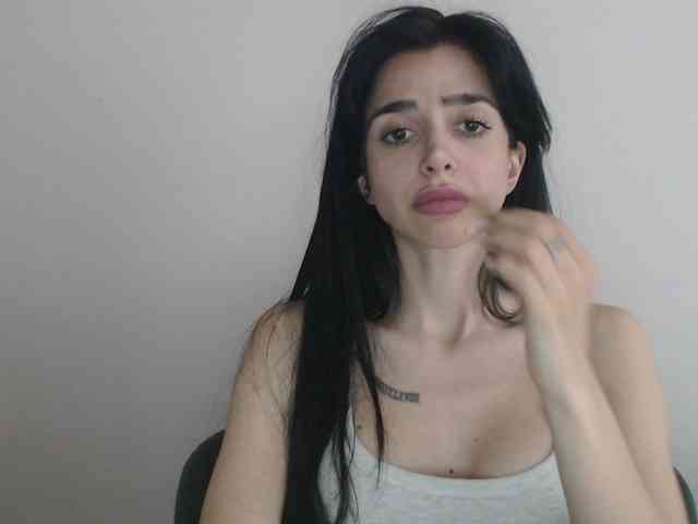 Gloriyapg webcam