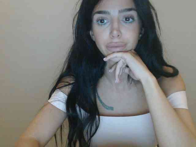 Gloriyapg webcam