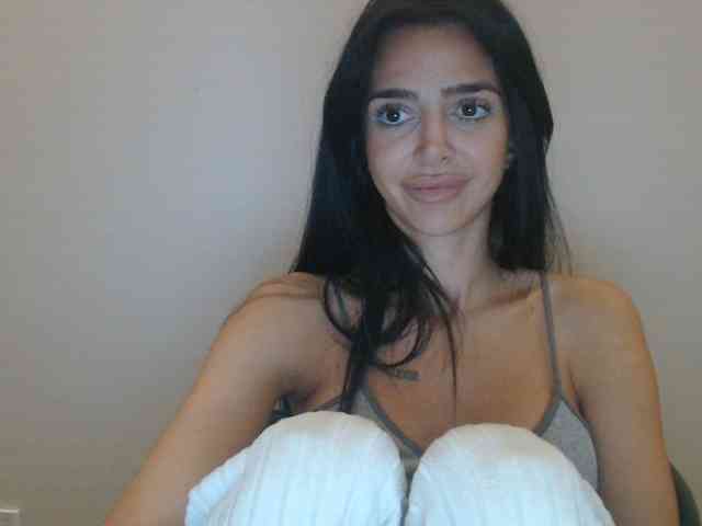 Gloriyapg webcam